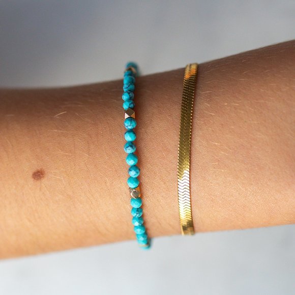 Turquoise Beaded Bracelet Dainty Gold Minimalist Jewelry Stacking Bracelet gift - Picture 1 of 9